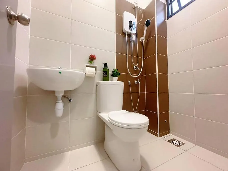 A18 Tebing Dato Onn 39 Johor Bahru Holiday home